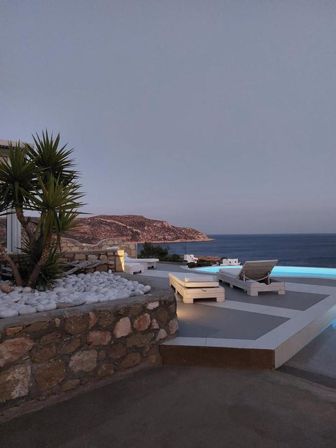Evilia Luxury Villa Амоопи Екстериор снимка