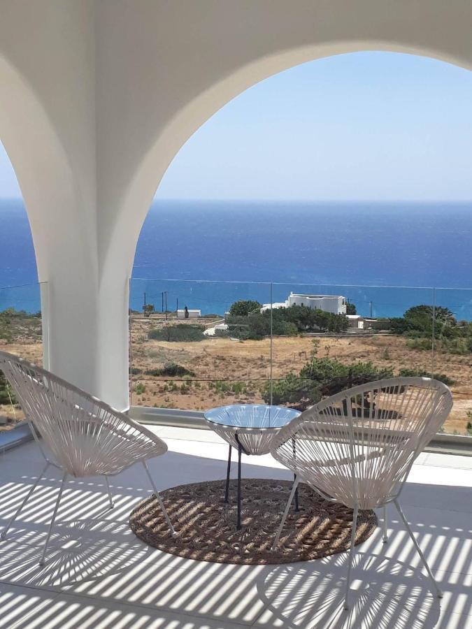 Evilia Luxury Villa Амоопи Екстериор снимка