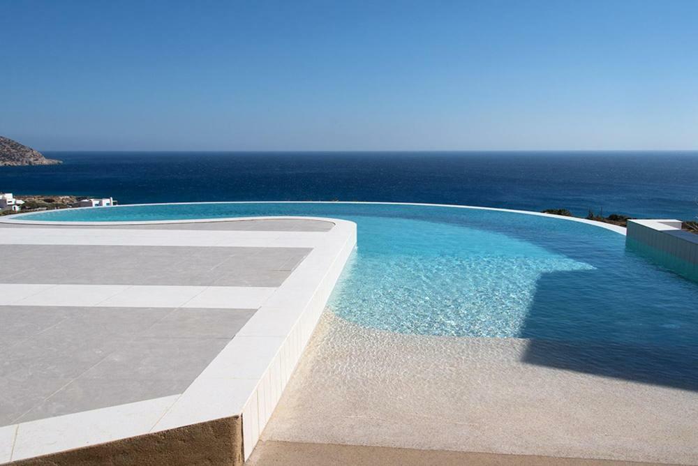 Evilia Luxury Villa Амоопи Екстериор снимка