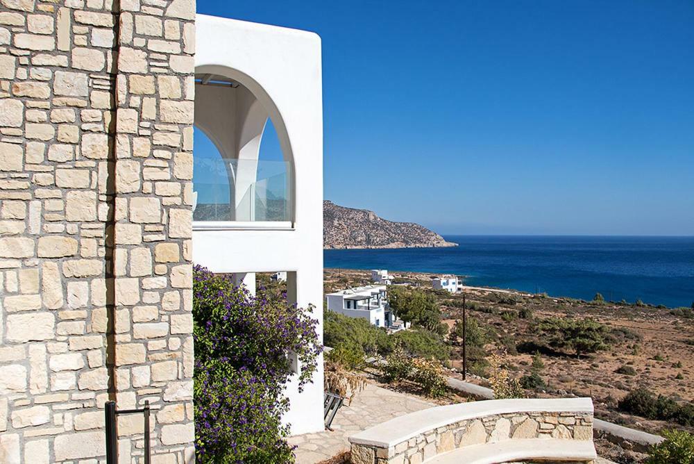 Evilia Luxury Villa Амоопи Екстериор снимка
